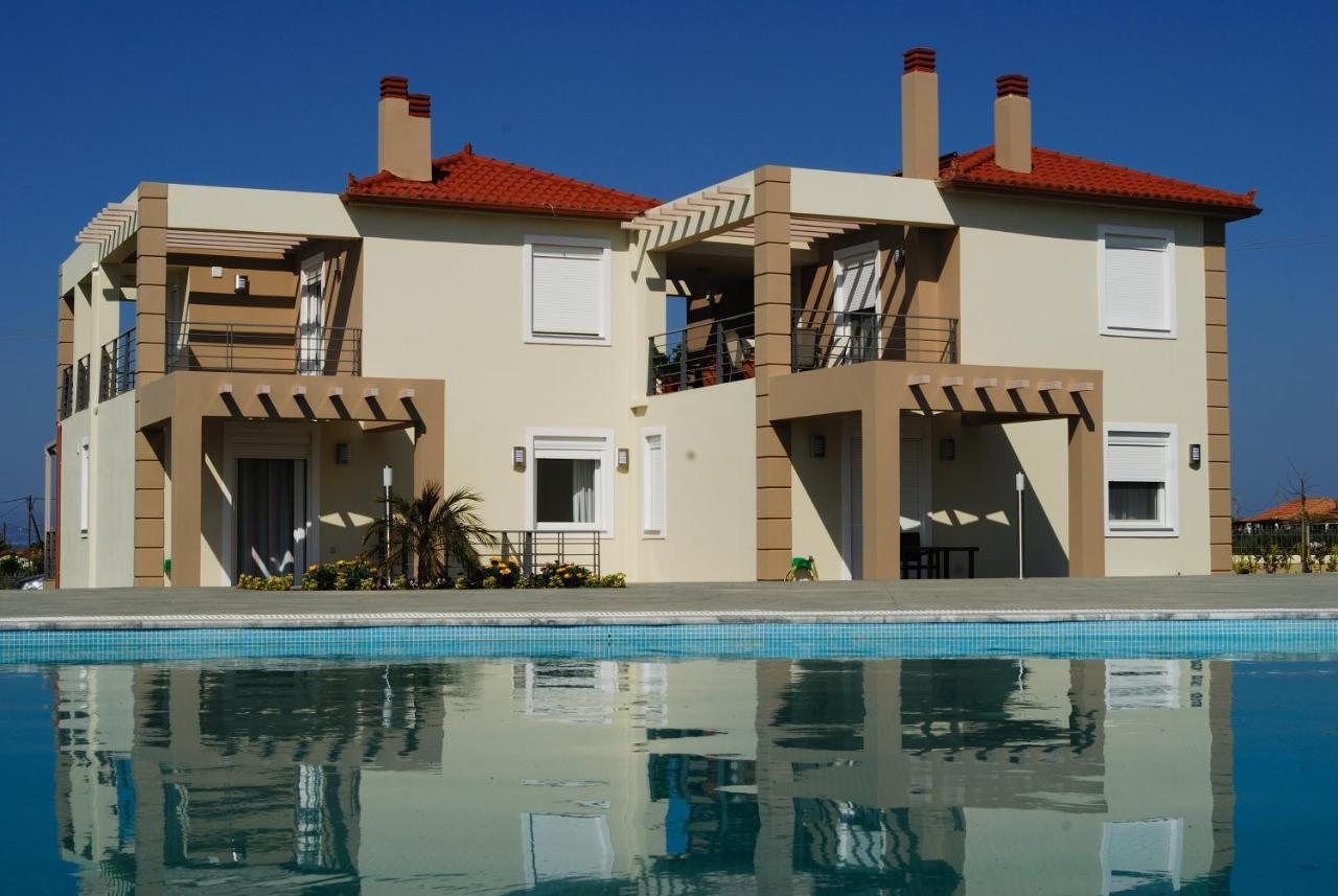 Antonios Village Hotel & Apartments Arkoudi Exteriör bild