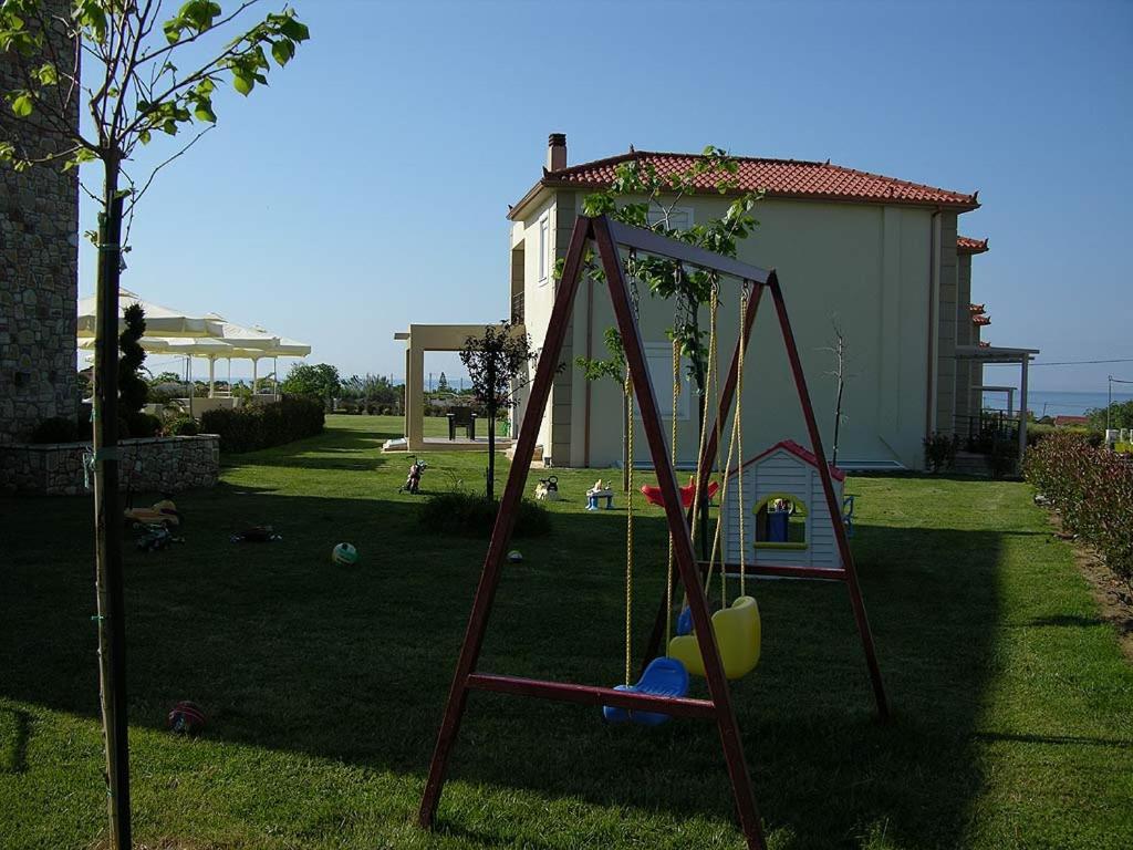 Antonios Village Hotel & Apartments Arkoudi Exteriör bild