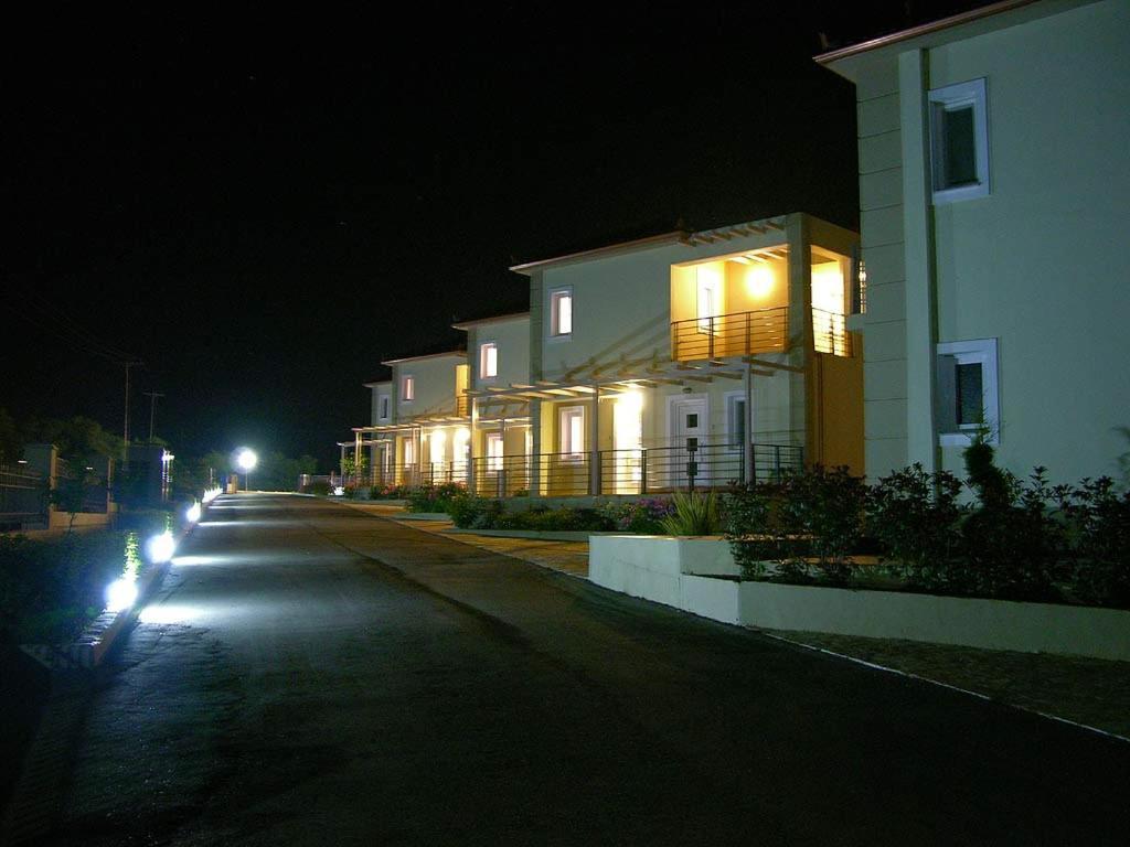Antonios Village Hotel & Apartments Arkoudi Exteriör bild